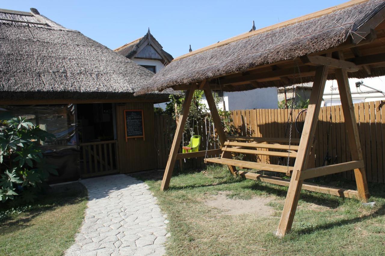 Cerdacul Cu Stuf Hotel Sfantu Gheorghe  Luaran gambar